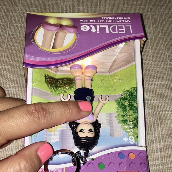 👩🏻✨Emma Key Light!✨👩🏻 - Picture 7 of 8